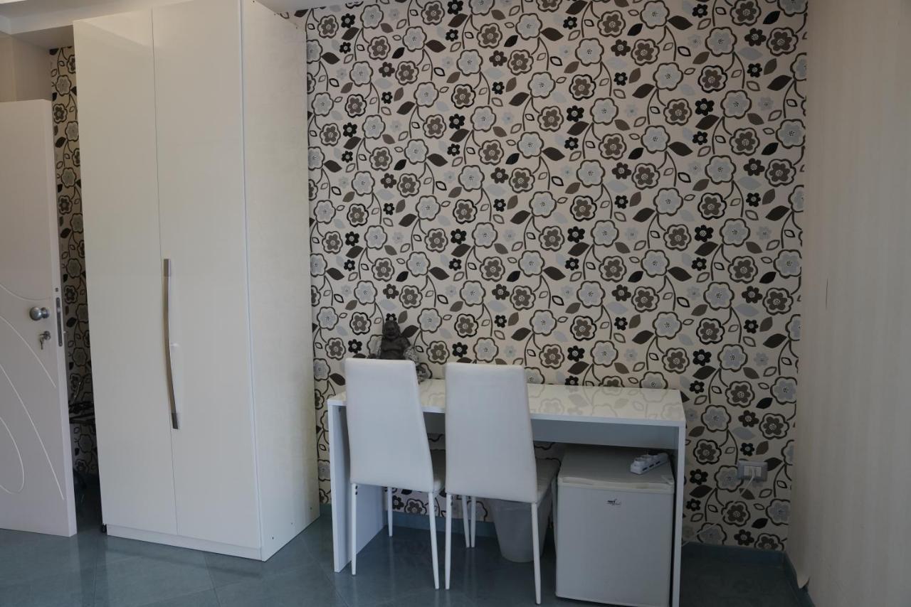 B&B Sorrento Suites