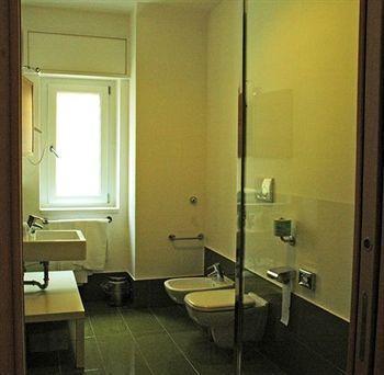 Pensión B&B Sorrento Suites 3*